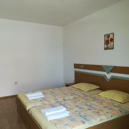 Diva Ξενοδοχείο 2*